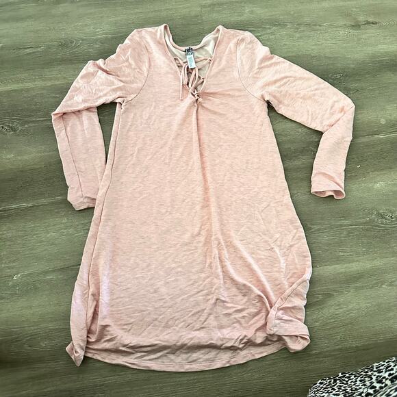 Free Press Nordstroms Pink Dress Long Sleeve Soft Tie Front NWT Size Medium - Picture 1 of 4